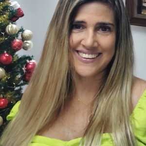 Lorena Lage da Cunha Muniz